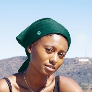 NEW GYMWRAP Triangle Active Headwrap In Juniper Green